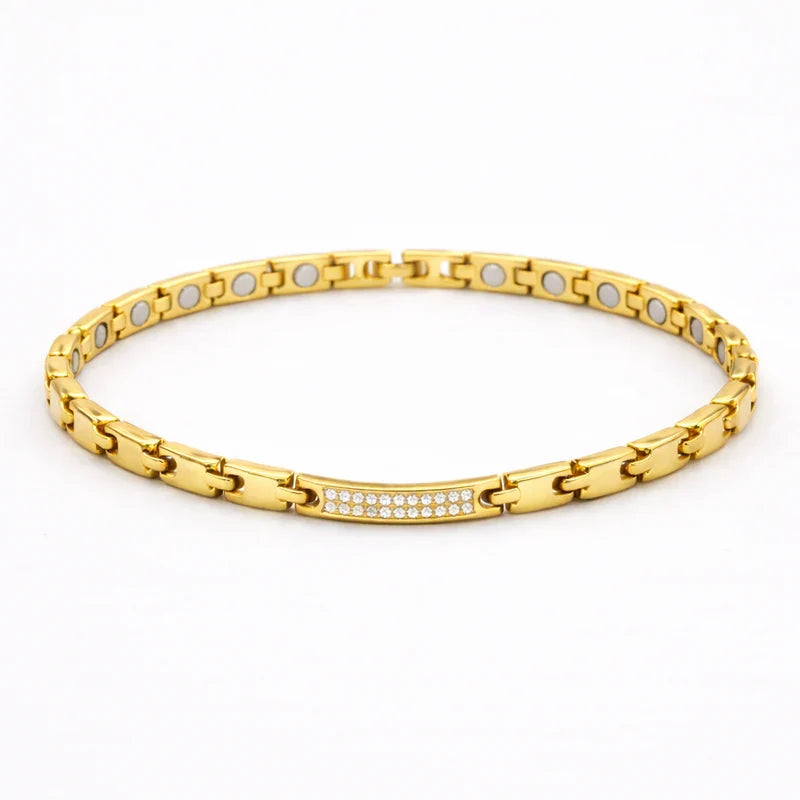 The Classic Calmi Collection